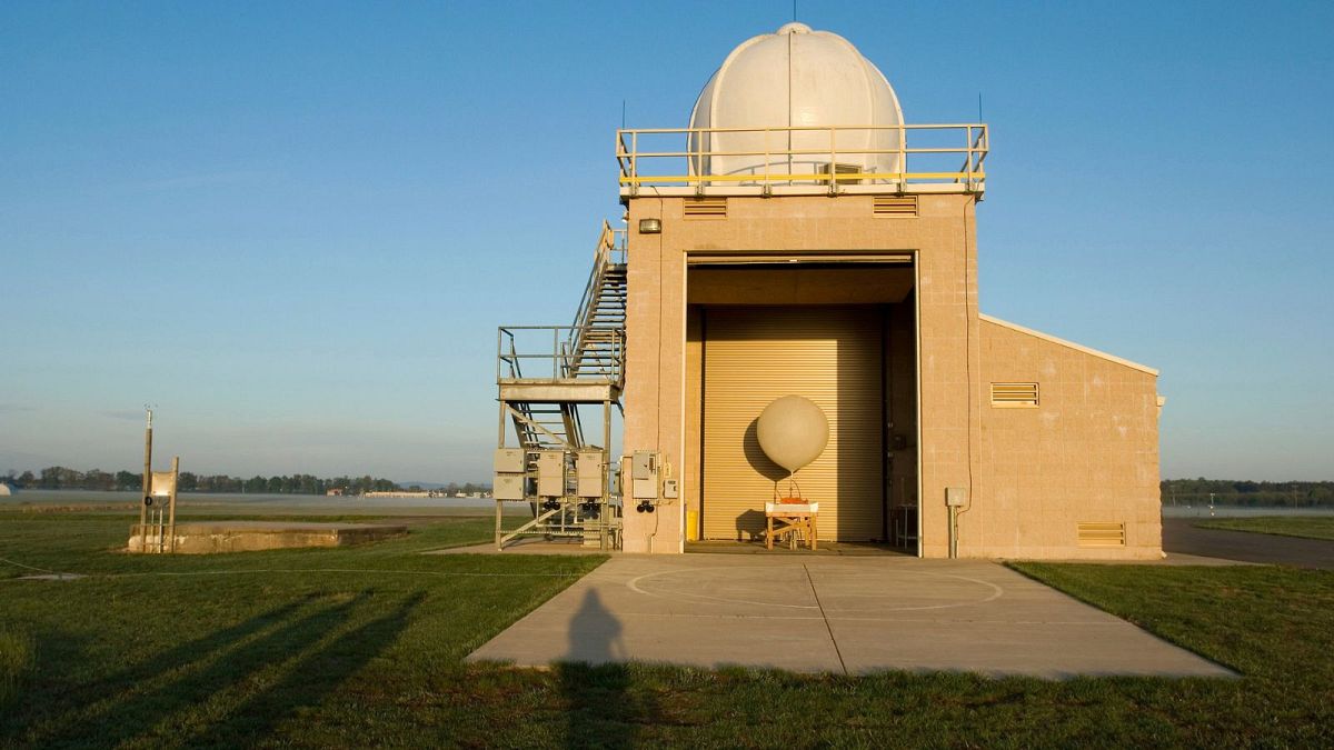A National Weather Service weather balloon sits ready for launch in the Upper Air Inflation Building at the National Weather Service, 27 April, 2006, in Sterling, Va.