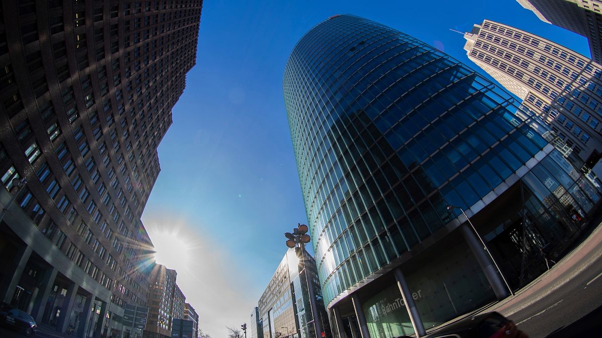 Deutsche wirtschaftliche Stimmung erholt sich im Mai, da Tarifbefürchtungen einfach sind