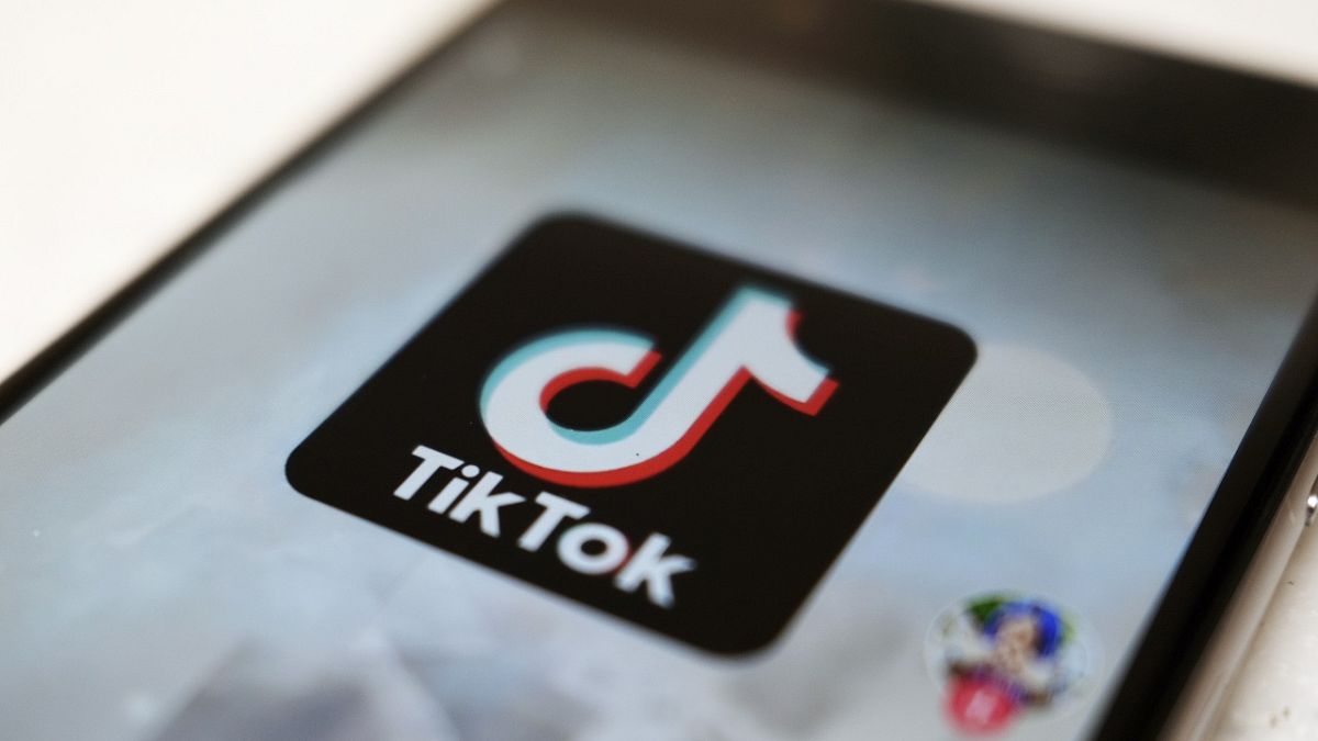 Die Anzeigendatenbank von TIKTOK verletzt die EU -Plattformregeln, so die Kommission