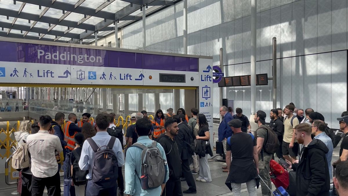 Stromausfall "Für Minuten" stört London Underground in der Hauptverkehrszeit