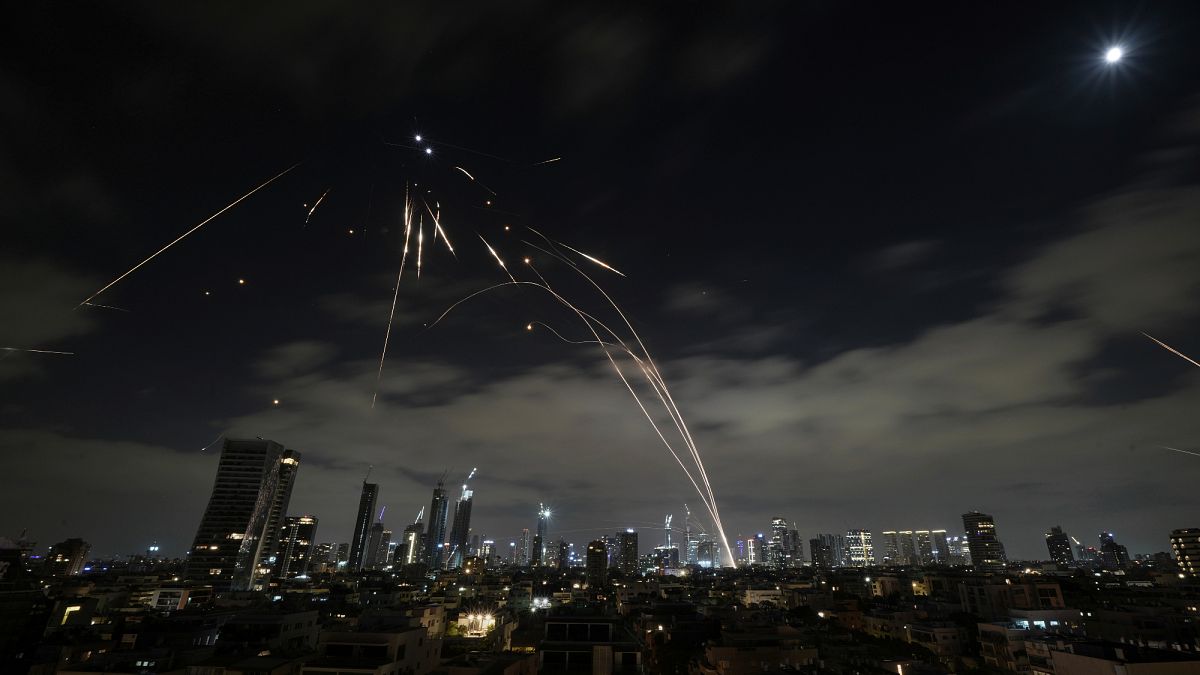 Die Militärkampagne des IDF im Iran kann mehrere Wochen dauern, sagt der ehemalige israelische Beamte