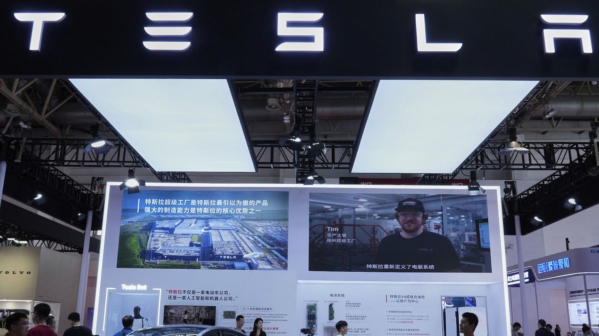 Elon Musks Tesla signiert 14 Milliarden € Chip -Deal mit Samsung Electronics