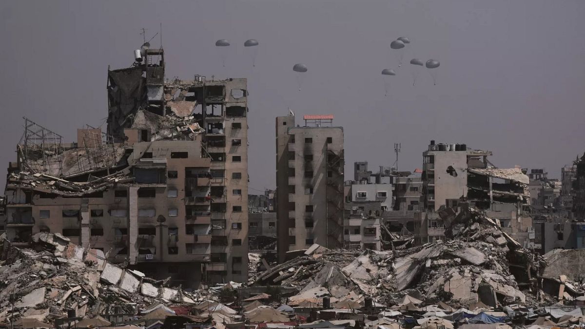 Trump sagt, Gaza leidet mit 'echtem Hunger' und verspricht, uns Food Hubs zu öffnen