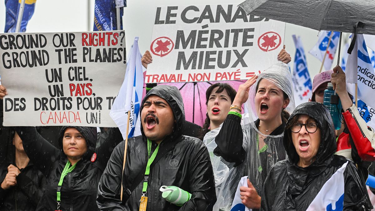 Air Canada sperrt den Neustart von Plänen, nachdem die Flugbegleiter Union die Rückkehr zur Arbeitsaufstellung widerspricht