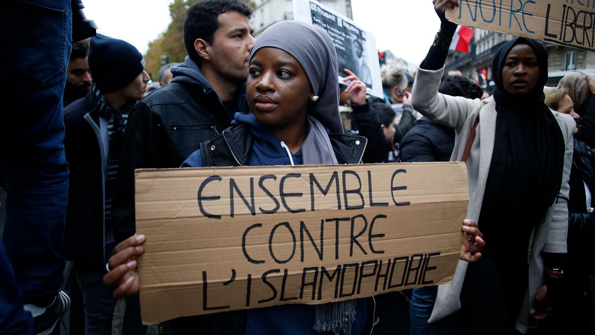 Die EU -Kommission verteidigt die Finanzierung für Islam- und Islamophobie -Forschungsprojekte