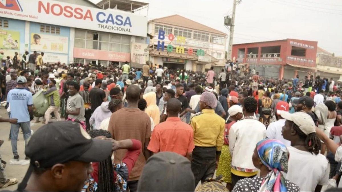 Mindestens 22 in Proteste gegen den Kraftstoffpreiserwanderungen in Angola getötet, heißt es in dem Büro des Präsidenten des Präsidenten