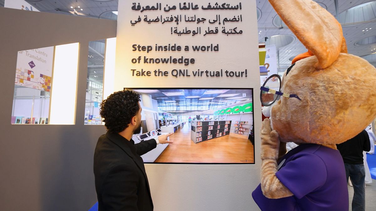 Bücher, Literatur und Stipendien: Erforschung der Bildung in Katar Erforschung