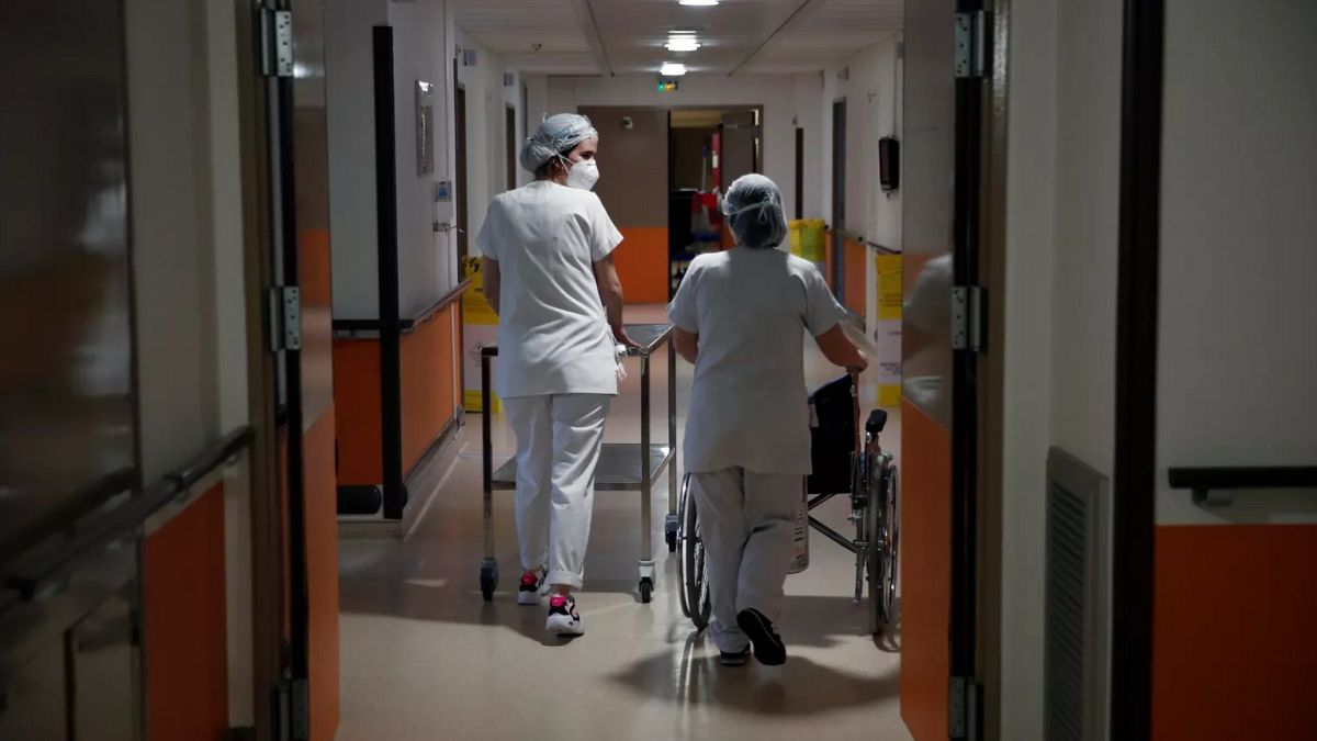 Das Vertrauen Europas in ausländische Gesundheitspersonal wächst, die Fundfindungen berichten. Deshalb ist es wichtig