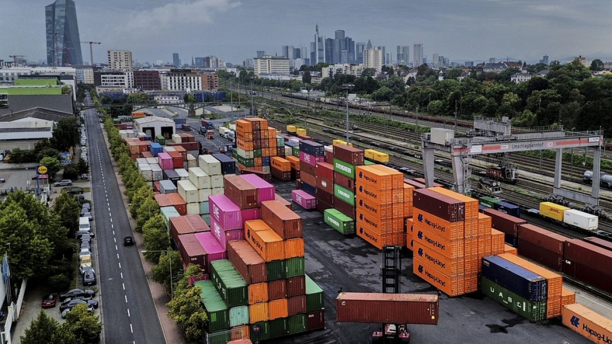 Hier sind die größten wirtschaftlichen Risiken für EBRD -Länder in Europa