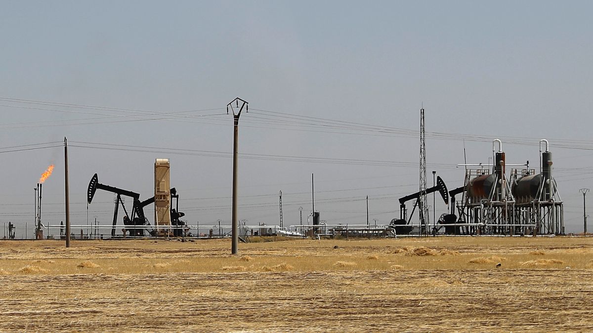 Zum ersten Mal seit 14 Jahren nimmt Syrien die Ölexporte mit einer Versand von 600.000 Barrel wieder auf