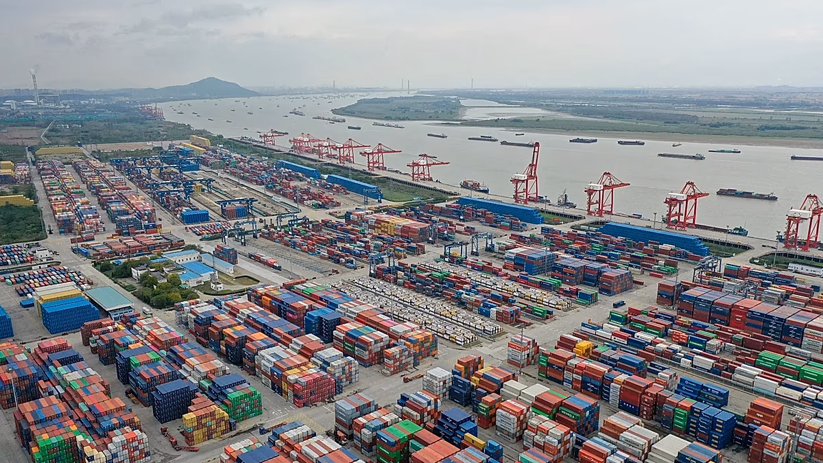 Die EU geht bei der CO2-Grenzsteuer auf die Schwerindustrie strikt vor und verspricht, einheimische Produzenten zu schützen