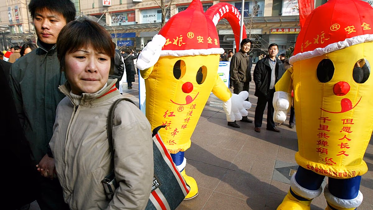 „Es geht nicht um Kondome“: Einwohner Pekings ignorieren Chinas Verhütungssteuer