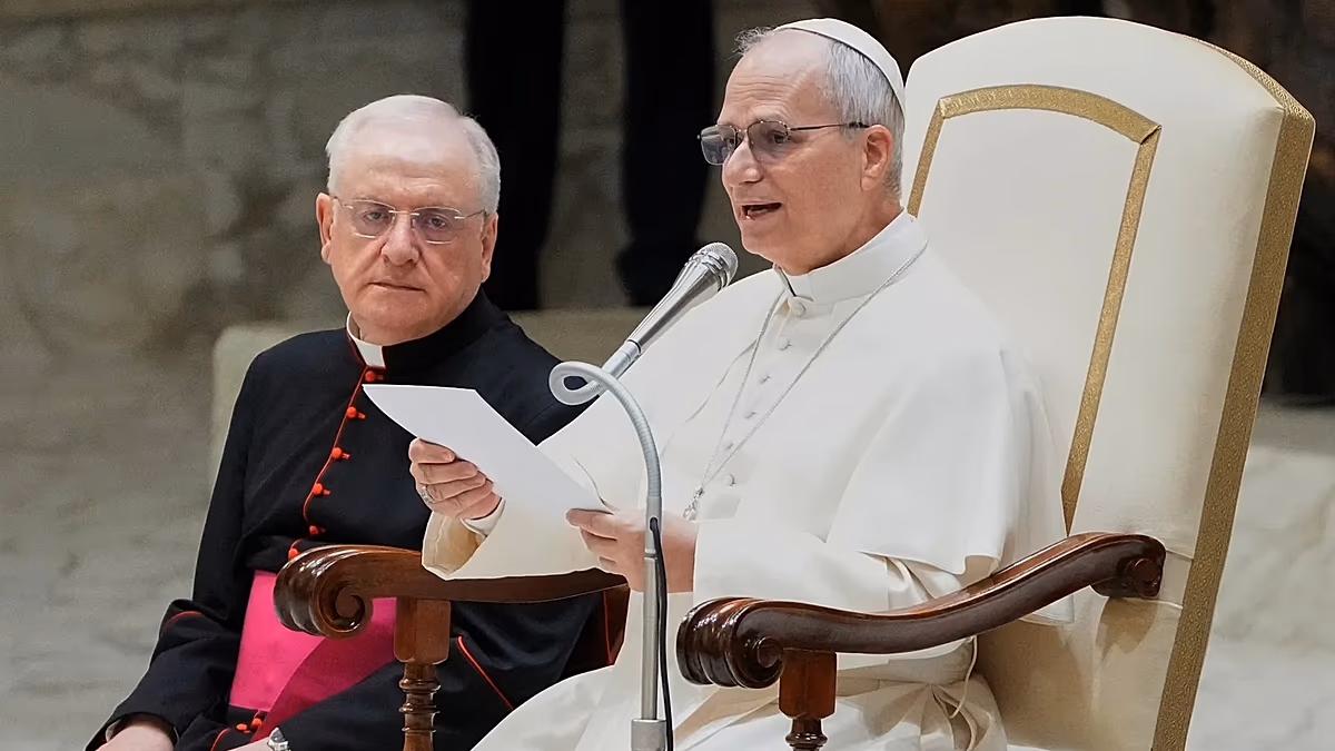 Papst Leo XIV.: „Keine Änderung der kirchlichen Doktrin zu Schwulen und Transsexuellen“