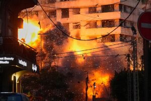 Brent-Rohöl übersteigt kurzzeitig die 119-Dollar-Marke, nachdem der Iran den größten Energiestandort Katars getroffen hat