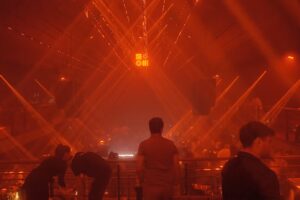 Die elektronische Musikkultur findet in dieser Hauptstadt ihre Stimme bei einer neuen Generation