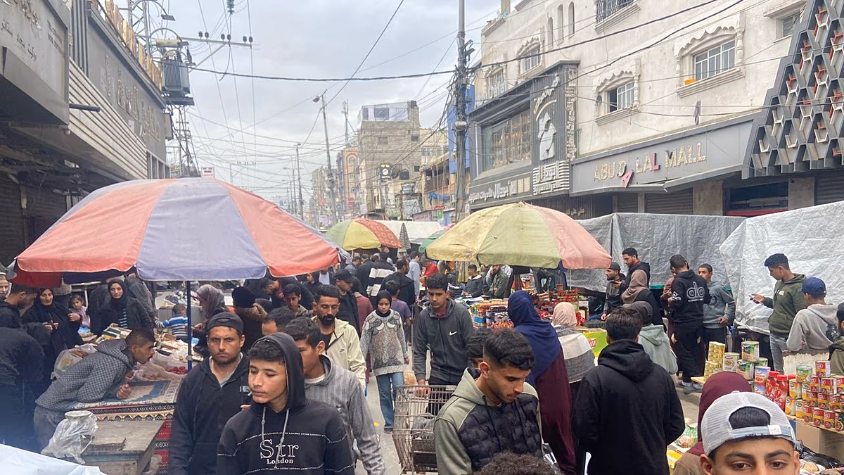 Exklusiv: Auf dem „No Change“-Markt in Gaza verschwinden kleine Banknoten und die Preise steigen