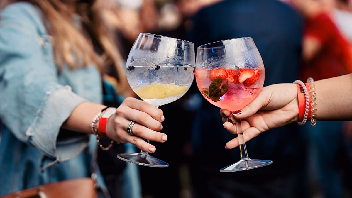 Gin in Hülle und Fülle: Britisches Paar behauptet, die größte Gin-Sammlung der Welt zu besitzen