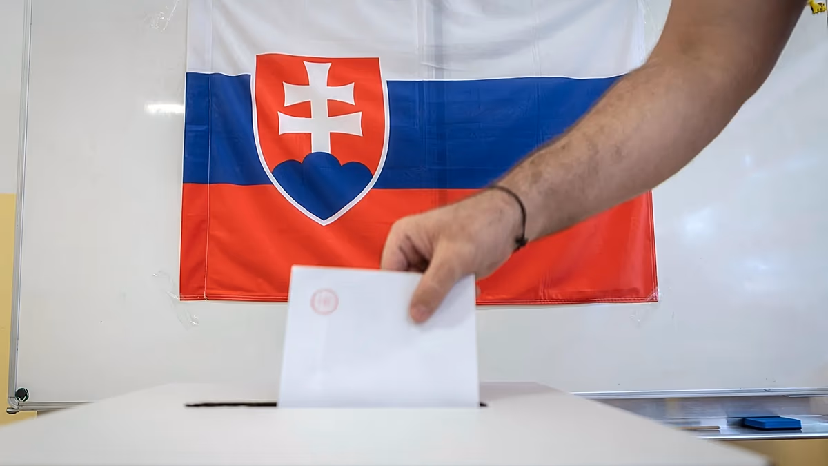 Die Slowakei stimmt im Juli in einem Referendum über die Abschaffung lebenslanger Zahlungen für Politiker ab