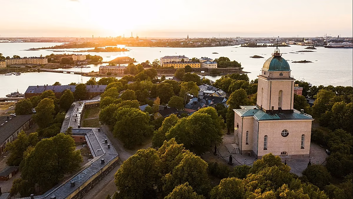 Finnland und Schweden sollen diesen Sommer endlich per Bahn verbunden werden und damit die längste Zugverbindung der EU schaffen