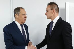 Neue Leaks enthüllen, dass Szijjártó Russlands Lawrow über wichtigen EU-Gipfel informiert