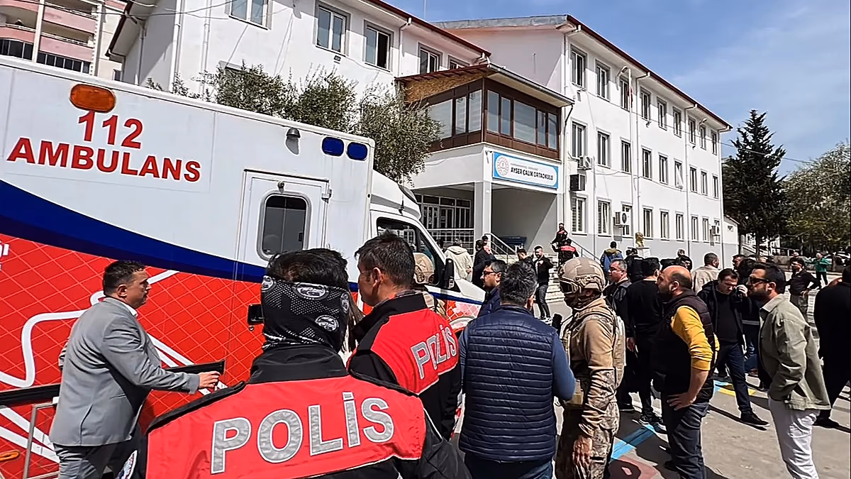 Neun Tote und 13 Verletzte bei Schießerei in der zweiten Schule in der Türkei diese Woche, sagt Gouverneur