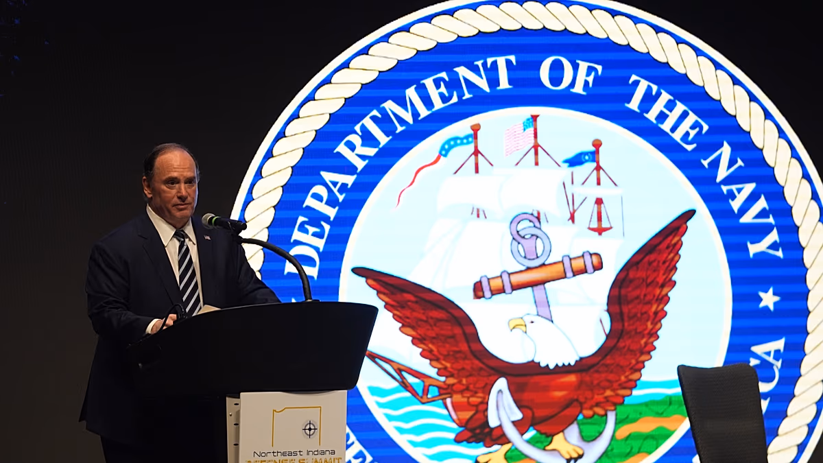 US-Marineminister John Phelan verlässt seinen Posten inmitten des Iran-Krieges und der jüngsten Umstrukturierung im Pentagon