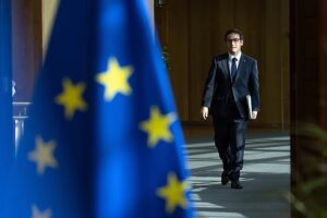 Beziehen Sie nicht 100 % Ihrer Versorgung aus einem Land, sagt der EU-Industriechef