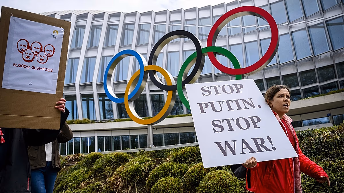 Das IOC hebt das Olympia-Verbot für belarussische Athleten auf, doch die Russen sind weiterhin vom Wettkampf ausgeschlossen