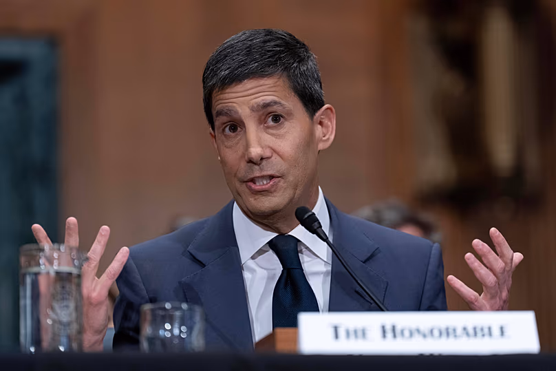 Kevin Warsh sagt vor dem US-Senat während seiner Nominierung zum Fed-Vorsitzenden am 21. April 2026 aus