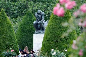 Die Vergangenheit formen: Michelangelo und Rodin vermischten sich in der Pariser Louvre-Ausstellung