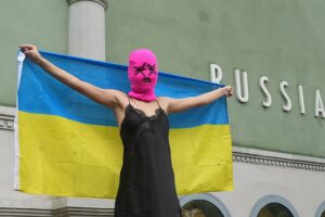 EU-Länder befürworten Aussetzung der Finanzierung der Biennale von Venedig wegen russischer Beteiligung
