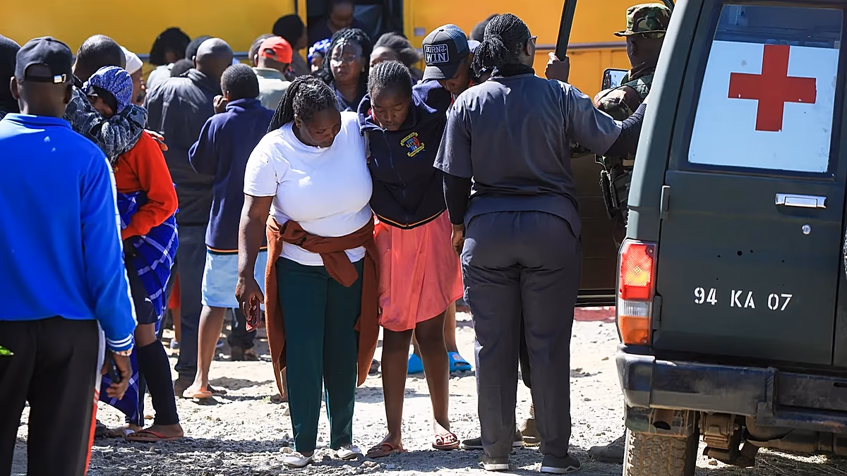 Ein Feuer wütet im Schlafsaal einer Mädchenschule in Kenia und tötet mindestens 16 Schülerinnen