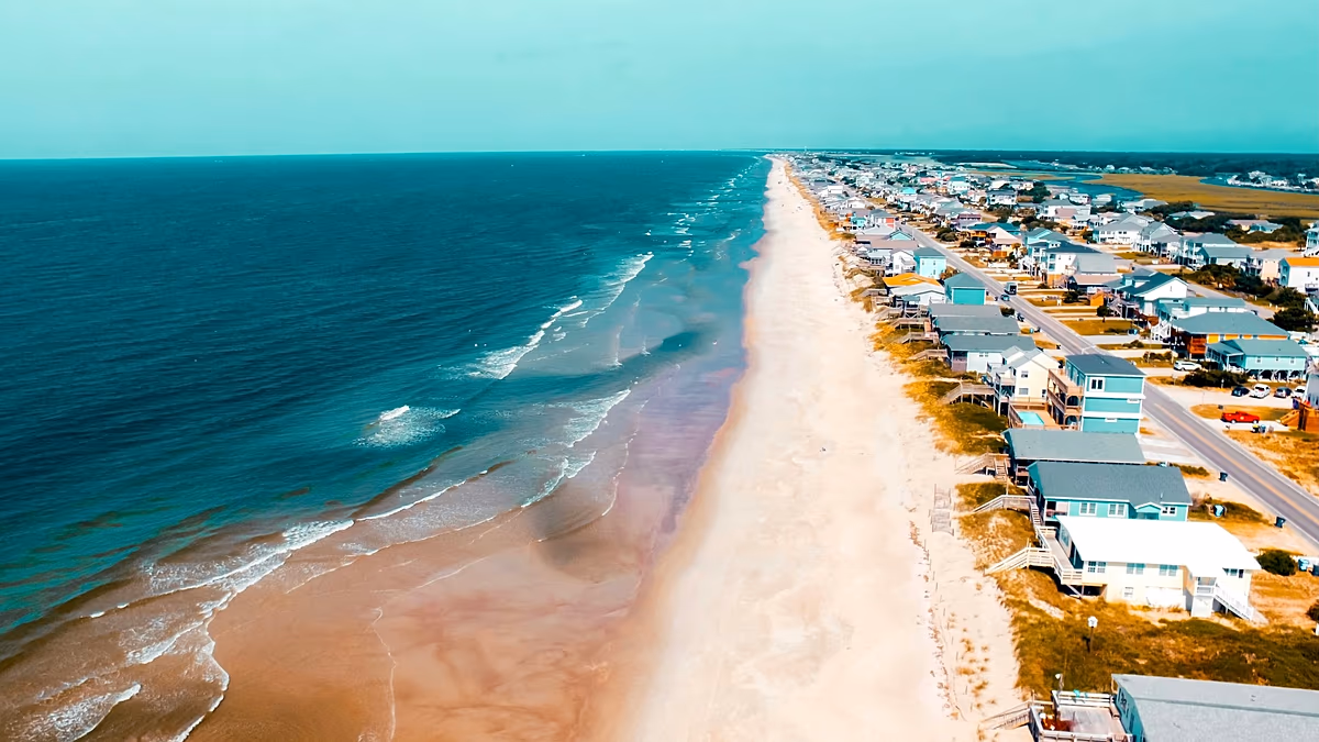 Laut Airbnb erweisen sich „Playcations“ für Erwachsene als der „bestimmende“ Sommerreisetrend in den USA