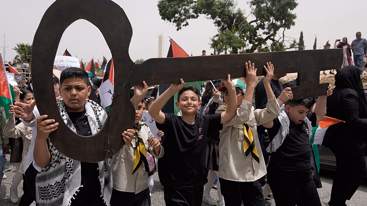 Palästinenser versammeln sich zum 78. Jahrestag der Nakba und fordern „Recht auf Rückkehr“