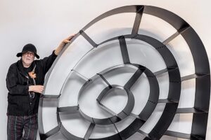 Ron Arad über Design: „Die Schwierigkeit besteht darin, zu wissen, mit welchen Ideen man seine Zeit verbringen sollte“