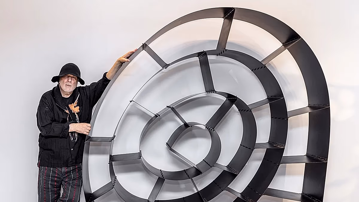 Ron Arad über Design: „Die Schwierigkeit besteht darin, zu wissen, mit welchen Ideen man seine Zeit verbringen sollte“