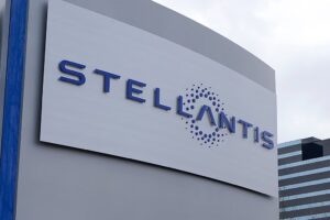 Stellantis bringt bis 2030 60 neue Modelle auf den Markt: Elektroauto aus Pomigliano