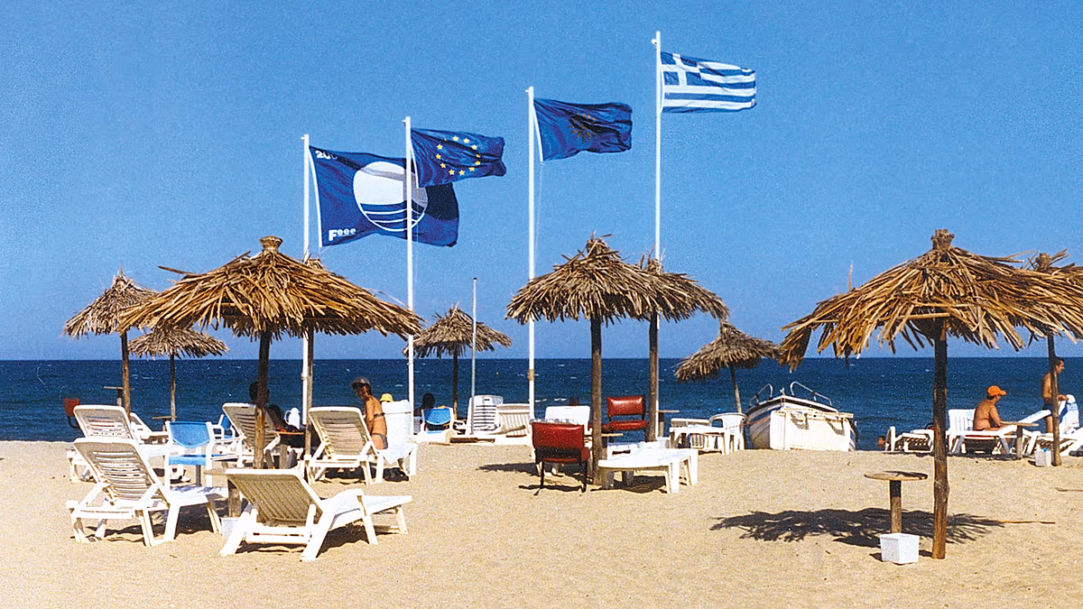 Strände mit Blauer Flagge: Spanien stellt mit 794 ausgezeichneten Sandabschnitten einen neuen Rekord auf, gefolgt von Griechenland
