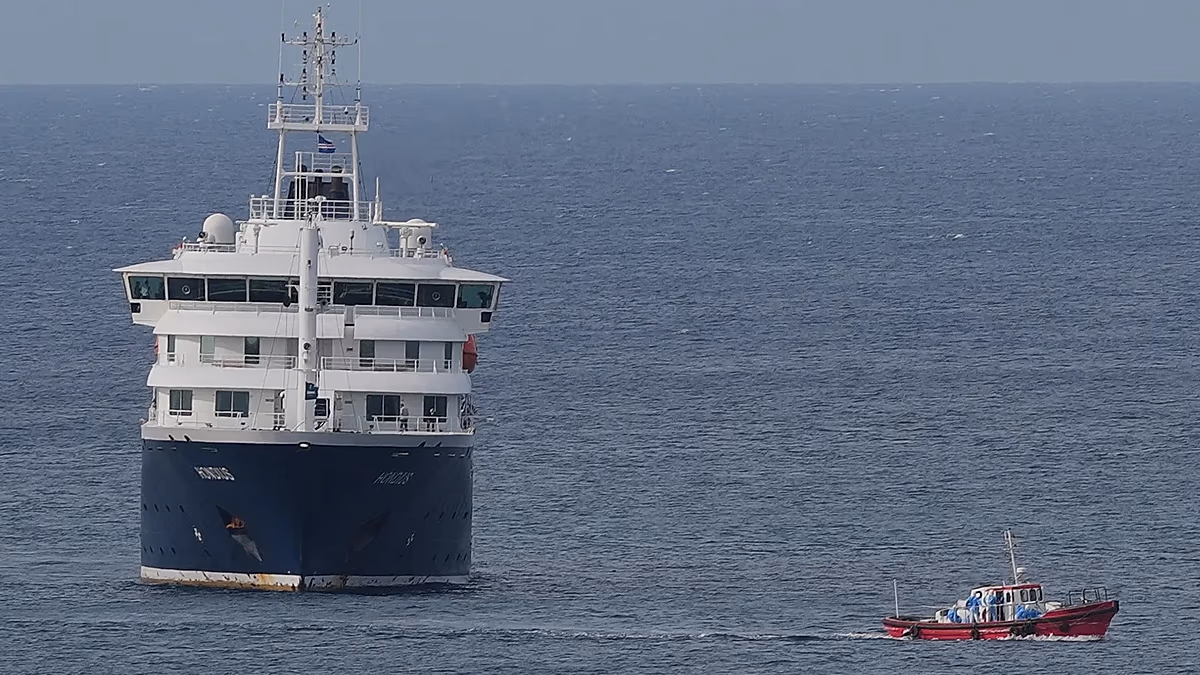 Was passiert auf dem Hantavirus-Schiff? Passagiere melden sich zu Wort, als sich das Schiff Europa nähert