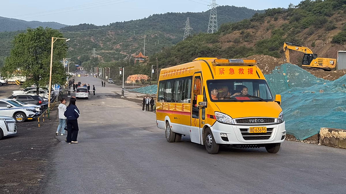 Xi Jinping drängt auf „umfassende Rettung“, nachdem bei der Explosion einer Kohlemine in China mindestens 82 Menschen ums Leben gekommen sind