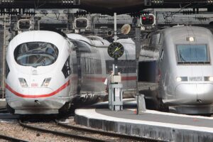 „Eine Fahrt, ein Ticket, volle Rechte“: Was ist das einheitliche Ticket der EU, das das Reisen mit der Bahn vereinfacht?