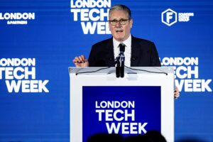 Britischer Premierminister: Big Tech muss explizite Inhalte für Kinder einschränken