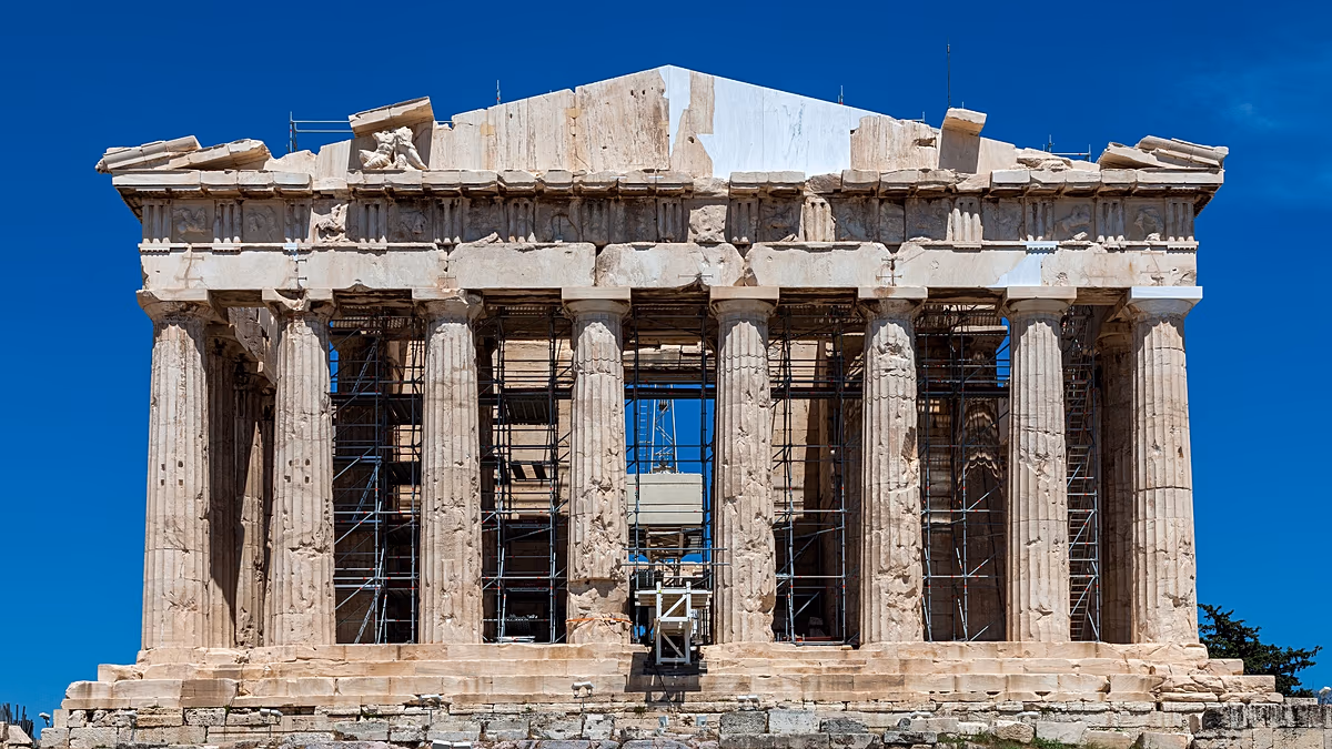 Den Schein wahren: Griechenland enthüllt nach 220 Jahren die Parthenon-Fassade