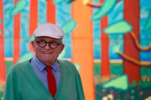 Der britische Künstler David Hockney, dessen farbenfrohe Pool-Gemälde eine Ära prägten, ist im Alter von 88 Jahren gestorben