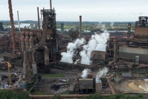 Die OECD senkt die globale Wachstumsprognose für 2026 und warnt vor Rezessionsgefahr, wenn der Iran-Krieg anhält