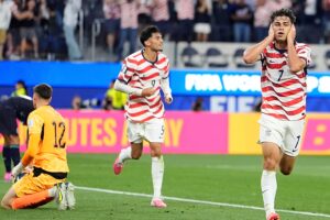 Die USA legen vor Hollywoodstars einen beeindruckenden Start in die WM-Saison hin