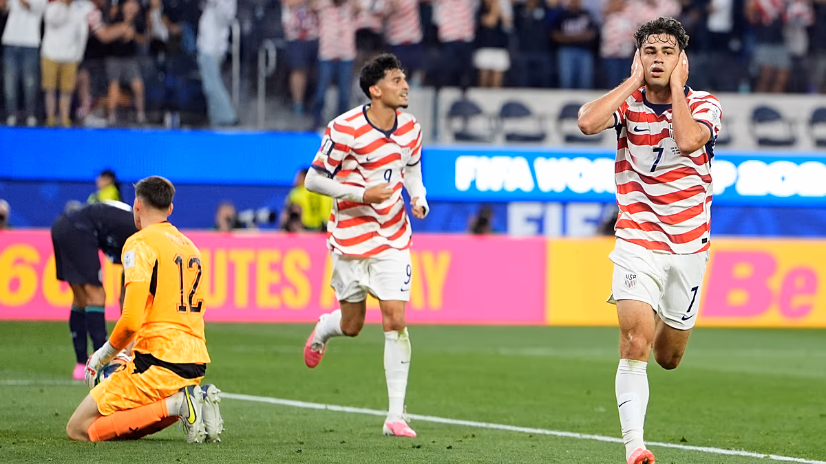 Die USA legen vor Hollywoodstars einen beeindruckenden Start in die WM-Saison hin