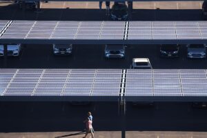 Durch saubere Energie konnte die EU im Jahr 2025 51 Milliarden Euro einsparen, indem die Einfuhr fossiler Brennstoffe gesenkt wurde – Solarenergie ist dabei führend