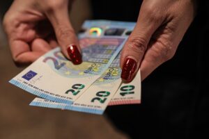 Europas Take-Home-Pay-Ranking: Wo verdient man nach Steuern am meisten?