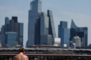 Großbritannien verzeichnet den heißesten Junitag aller Zeiten, während in Europa eine Hitzewelle herrscht